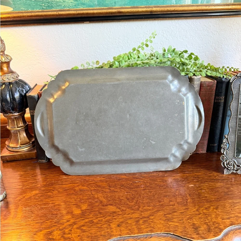 Vintage Pewter Vanity Tray – Scalloped Edges, Rectangular, England